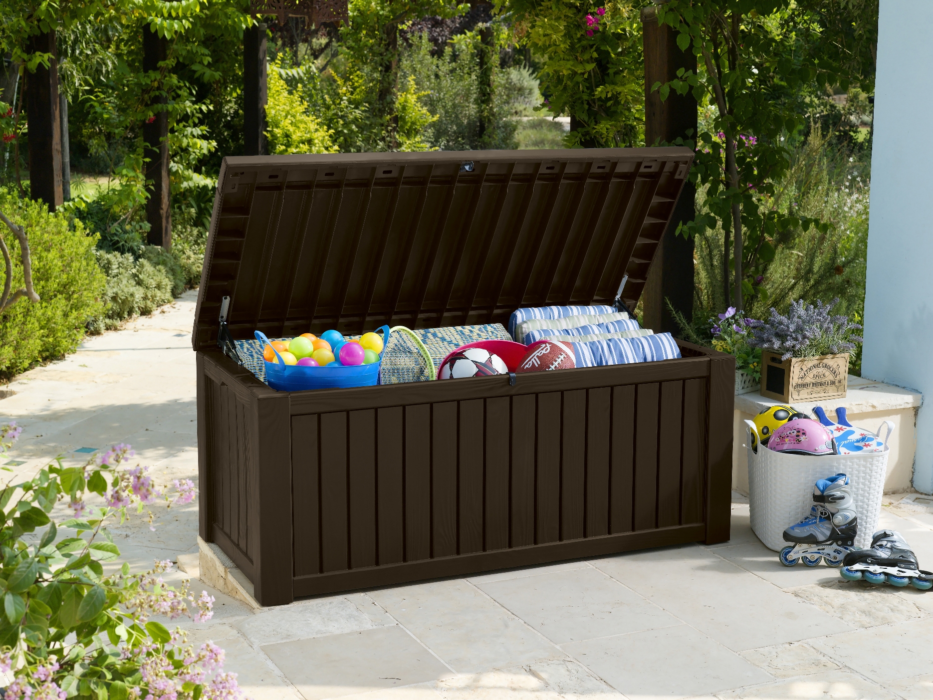 KETER ROCKWOOD CUSHION BOX 155X72.4X64.4CM 570L BROWN