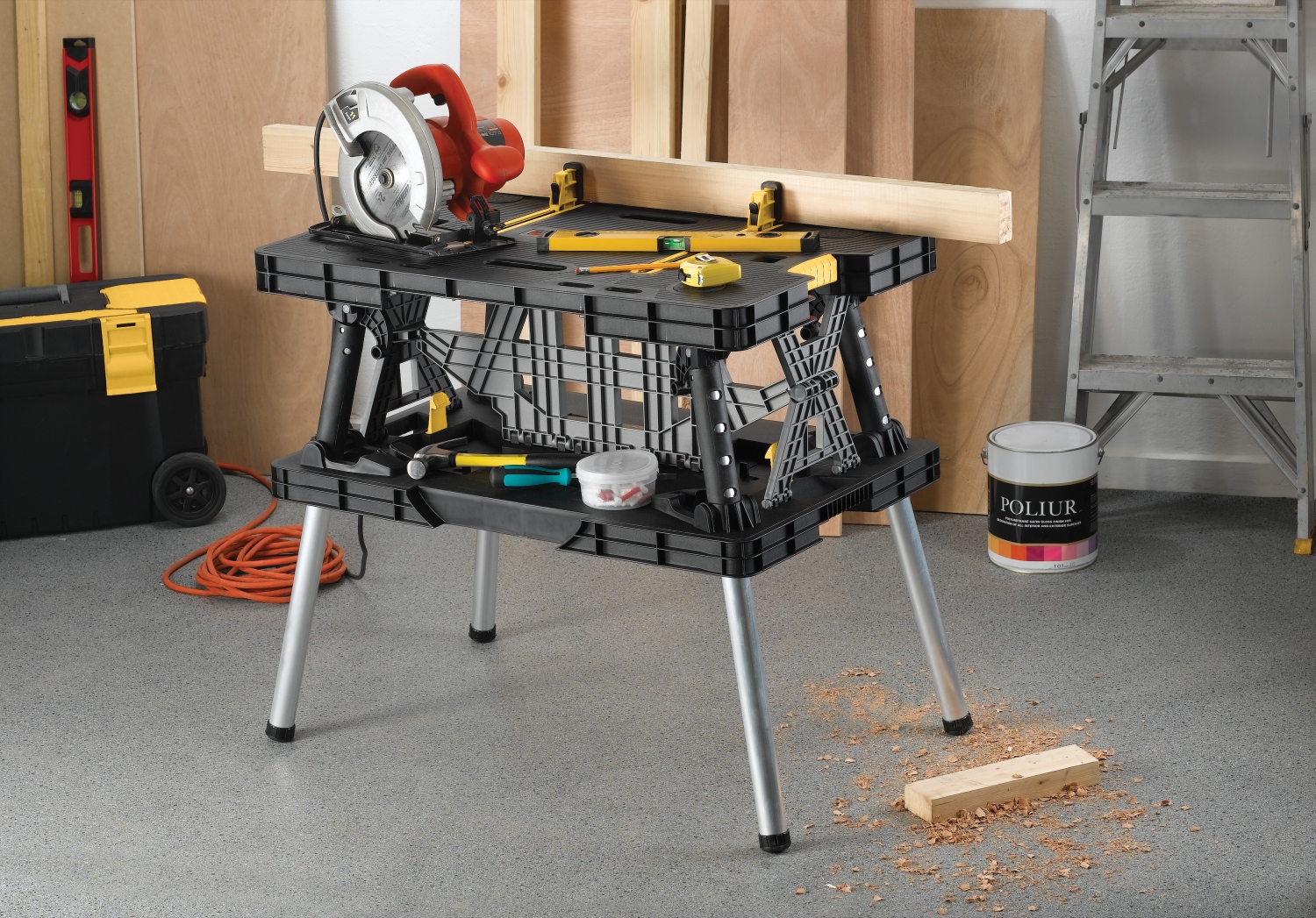 KETER FOLDING WORKING TABLE