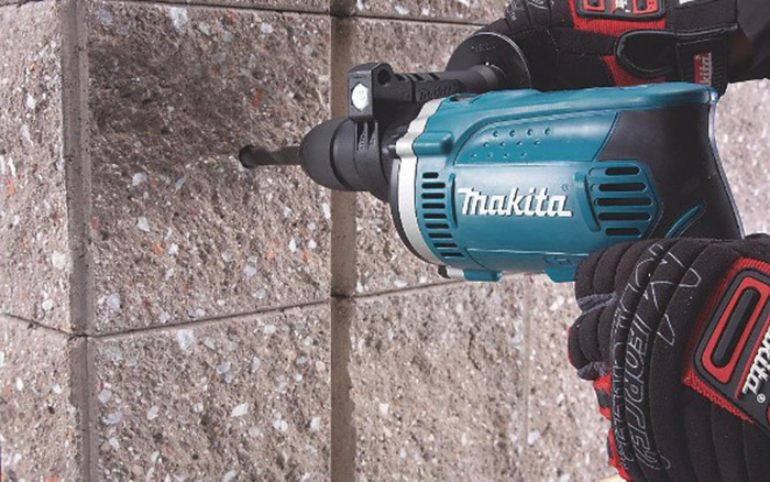 MAKITA HP1631K PERCUSSION DRILL 13MM 710W