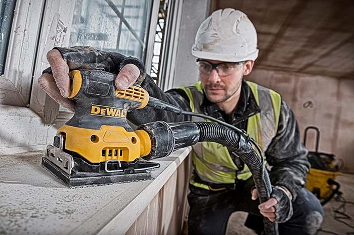 DEWALT DWE6411-QS VIBRATING SANDER 230W