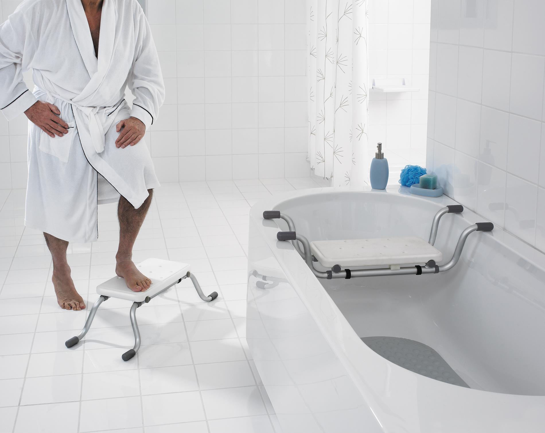 BATHTUB SEAT/STOOL