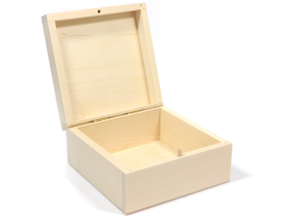 WOODEN BOX 130X130X60MM