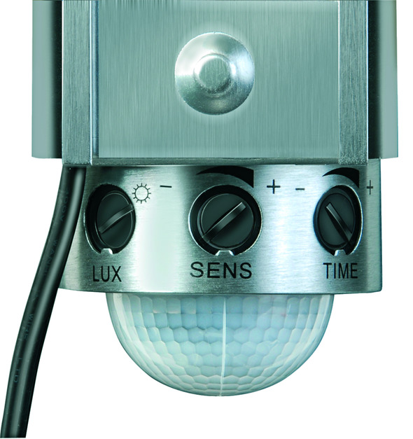 BRENNESTUHL SOLAR LED LIGHT 350LM 4,75M