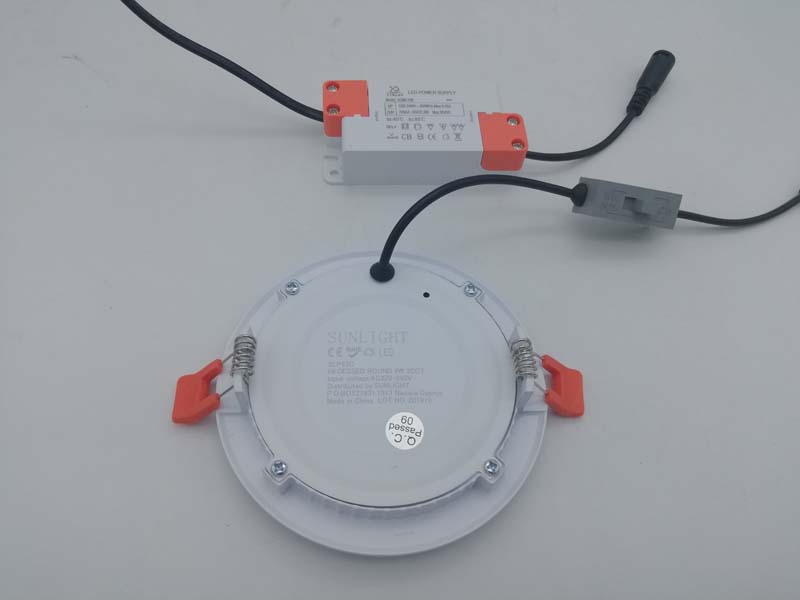 SUNLIGHT LED 6W RECESSED ROUND PANEL 3CCT Ø120MM