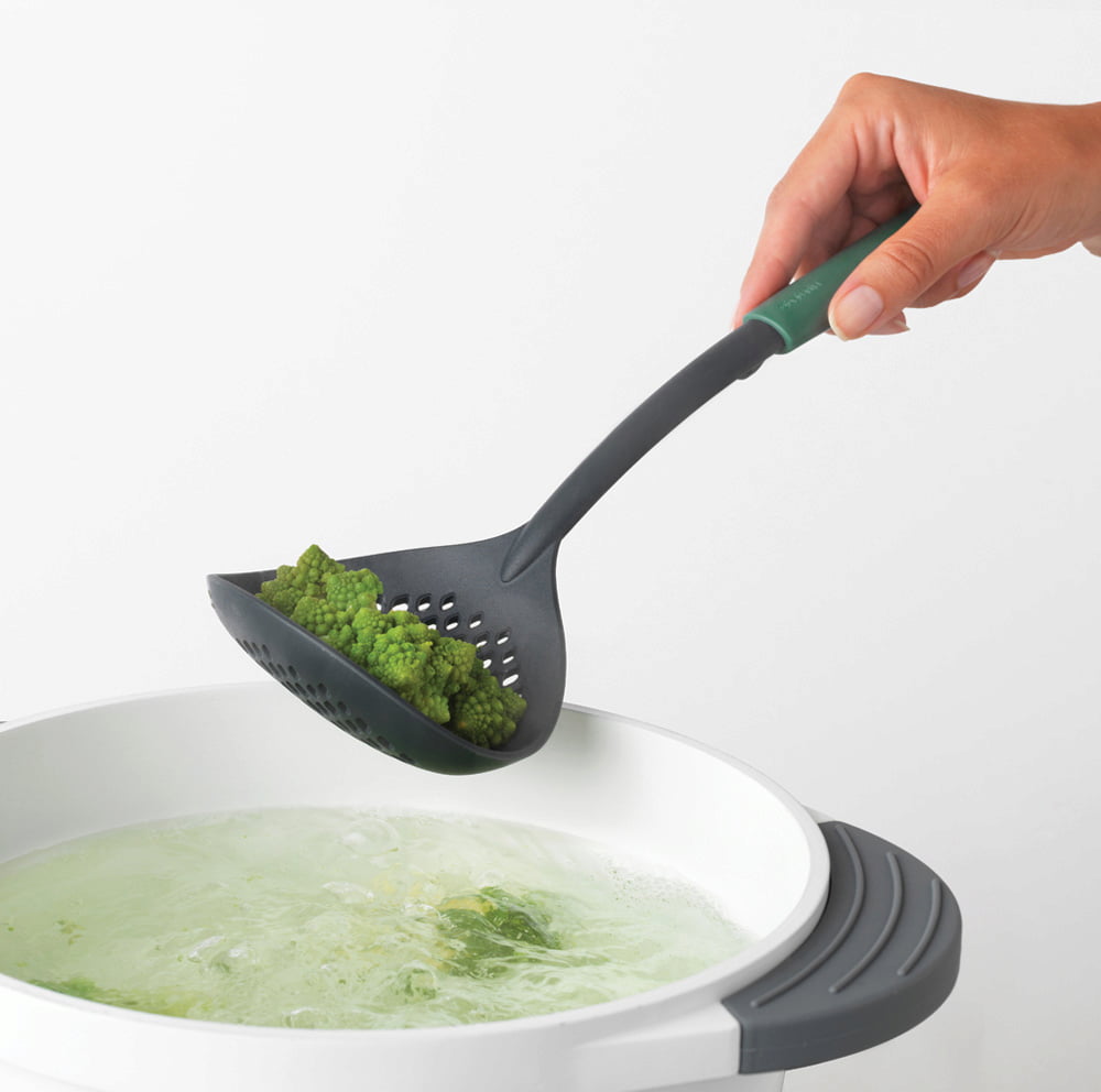 BRABANTIA SKIMMER PLUS LADLE, TASTY+ - FIR GREEN