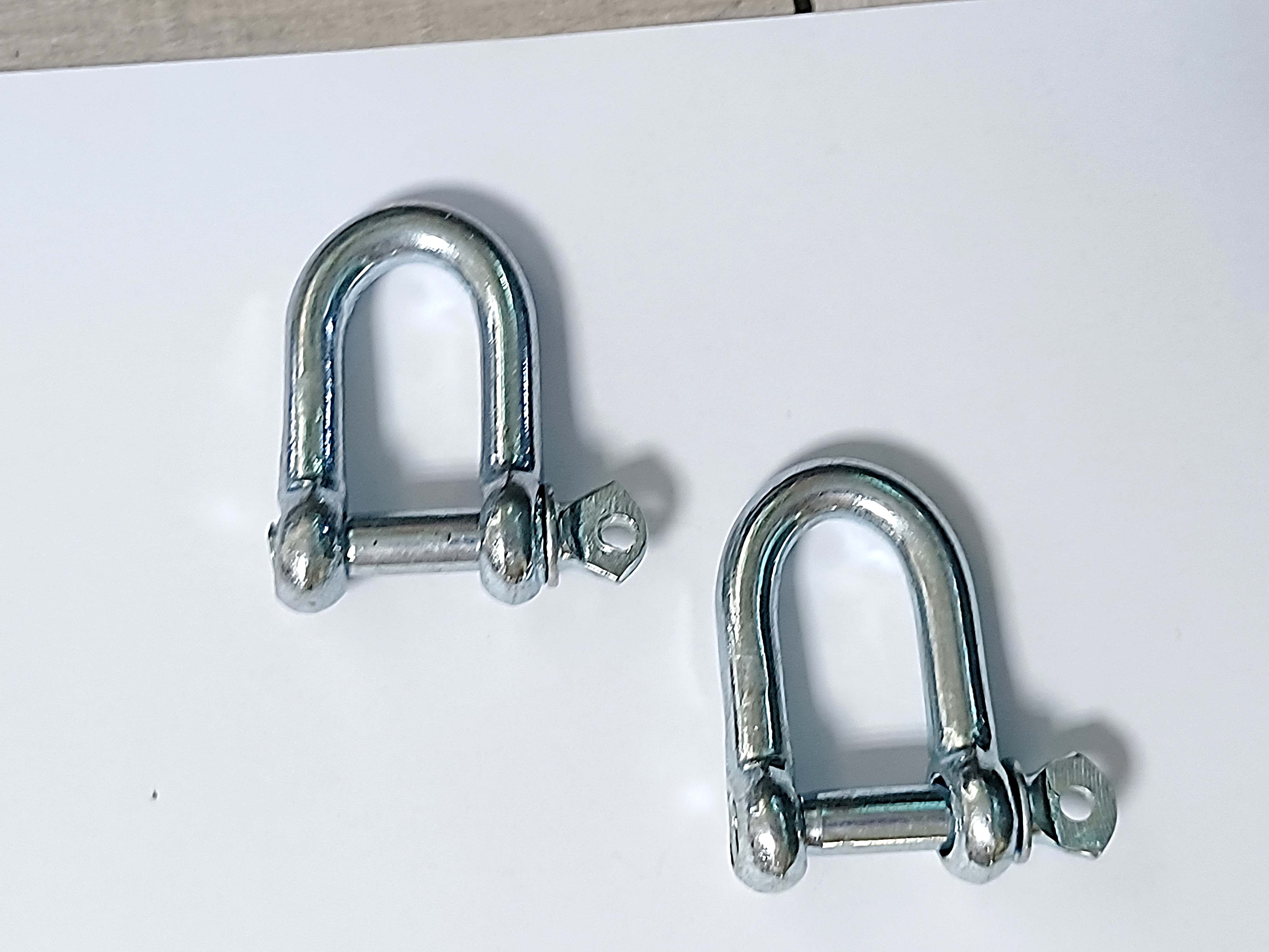 SHACKLES 10MM 2PCS