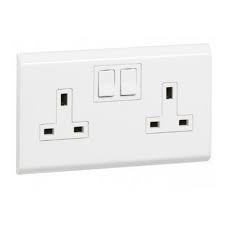 LEGRAND 617646 BELANKO SINGLE SWITCH SOCKET 13A 2 GANG