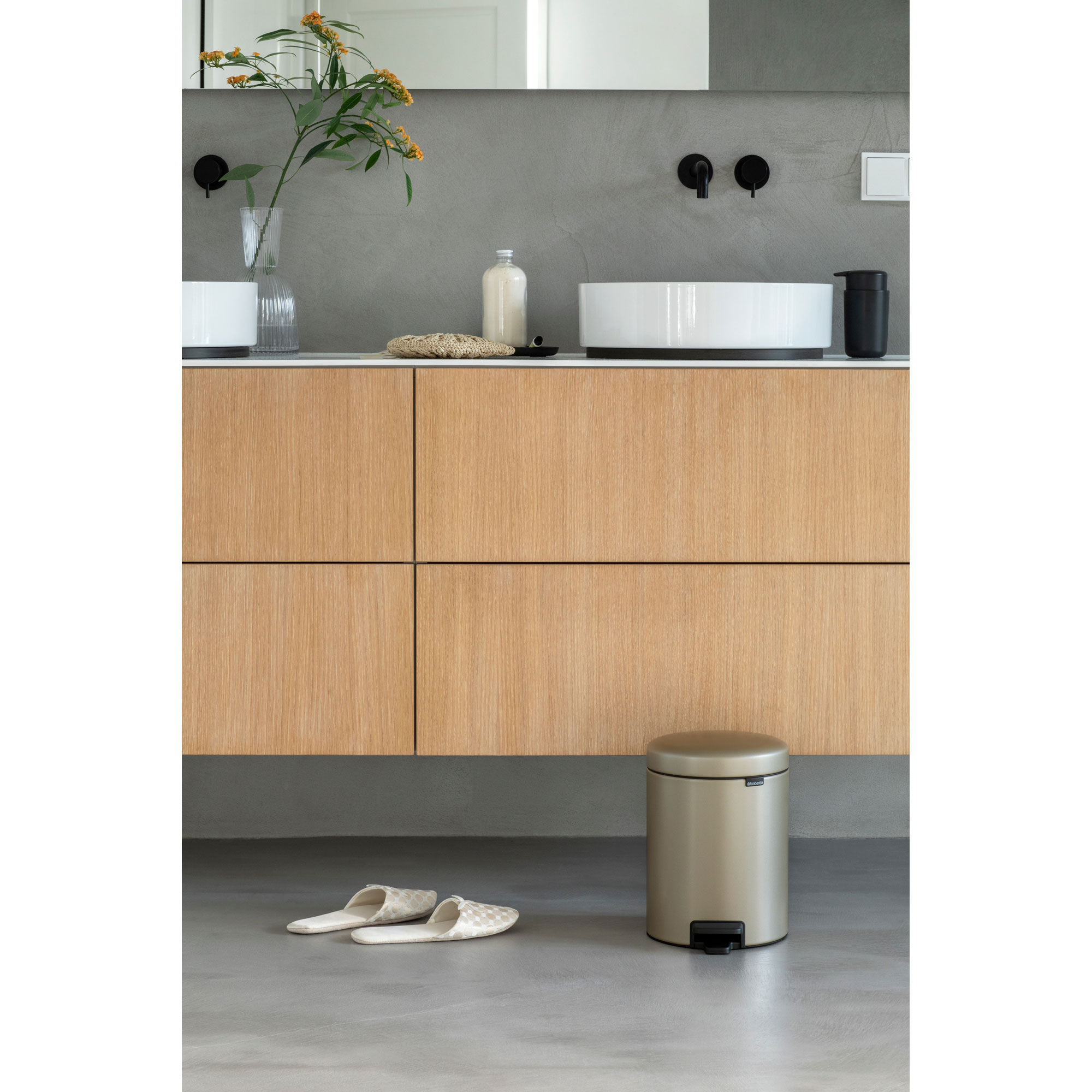 BRABANTIA NEW ICON ΚΑΔΟΣ ΑΠΟΡΡΙΜΑΤΩΝ ΠΕΝΤΑΛ 5L ΜΕΤΑΛΛΙΚΟΣ ΧΡΥΣΟΣ