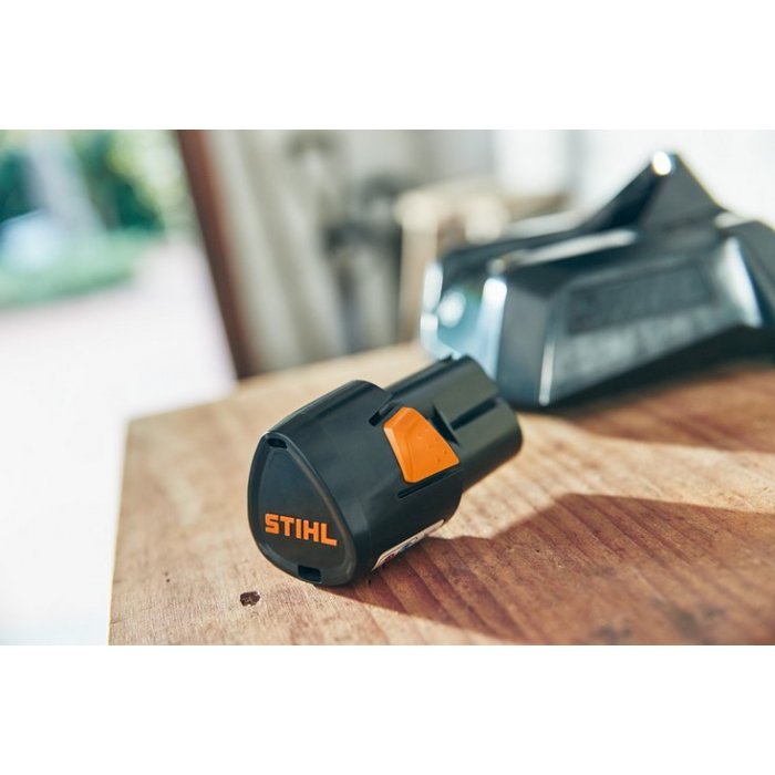 STIHL BATTERY AS2 10.8V FOR GTA 26