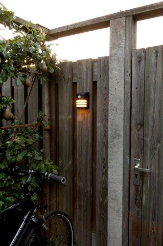 LUXFORM INTEL SOLAR WALL LAMP 50LM FENCE OUTDOOR BLACK