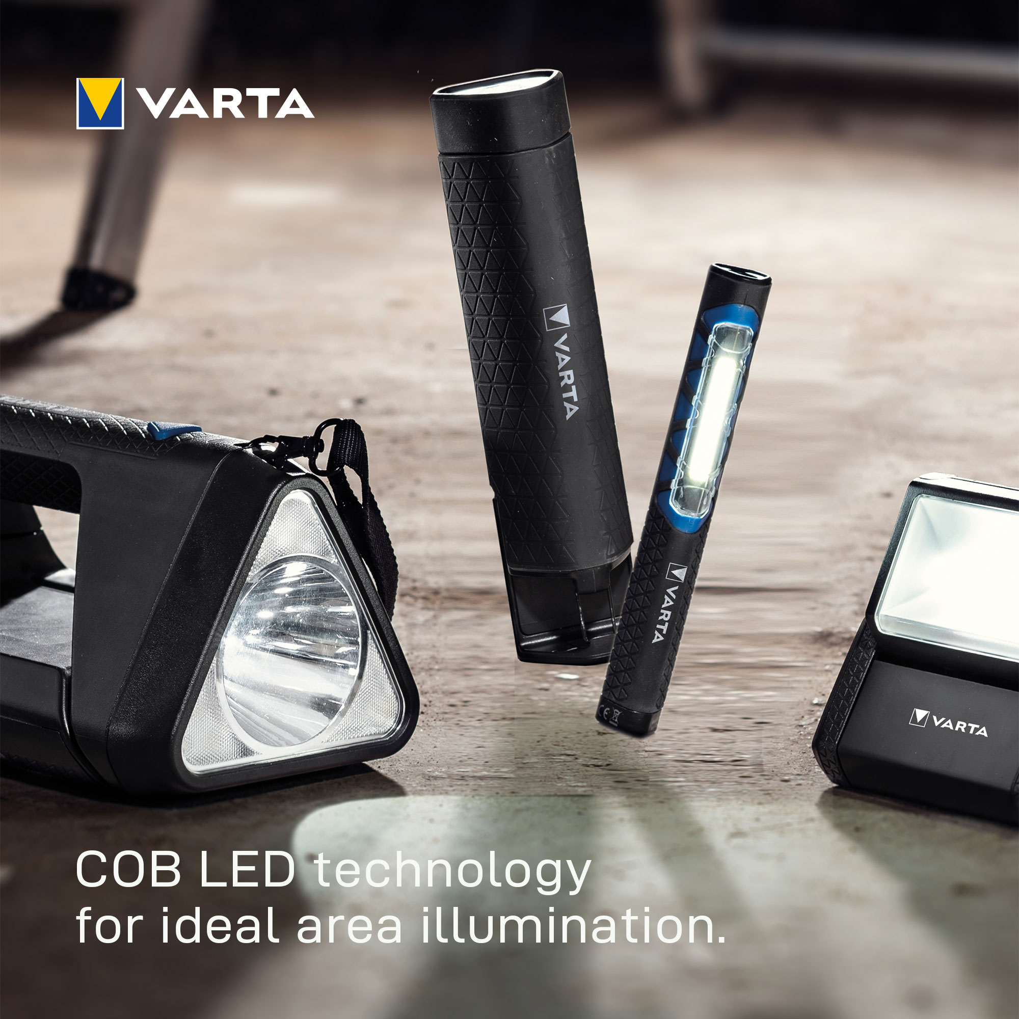 VARTA WORK FLEX AREA LIGHT FLASHLIGHT INCL. 3X LONGLIFE POWER AA