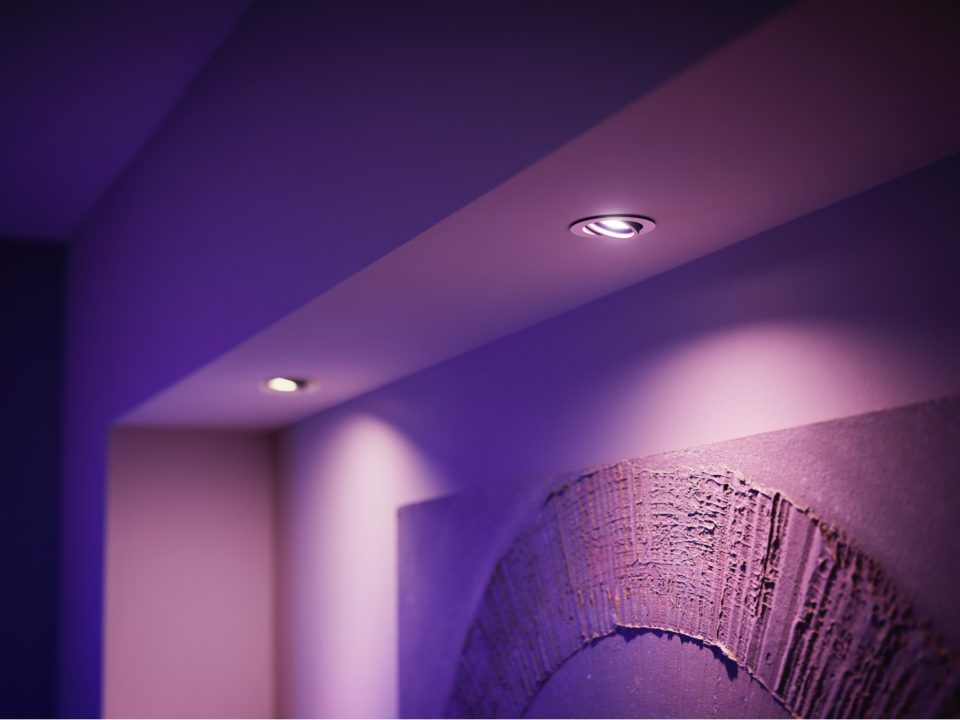 PHILIPS HUE SMART ΛΑΜΠΕΣ ΓΙΑ ΝΤΟΥΙ 3ΤΜΧ