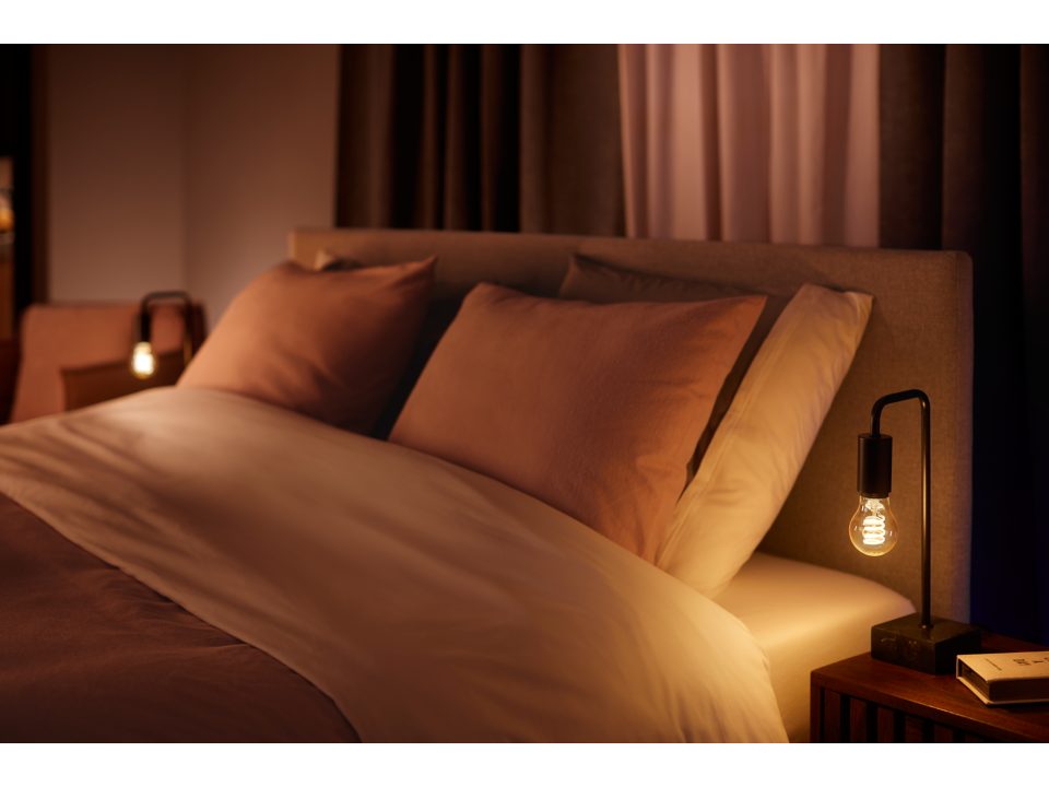 PHILIPS HUE WΗITE AMBIANCE FILAMENT 7W A60 E27