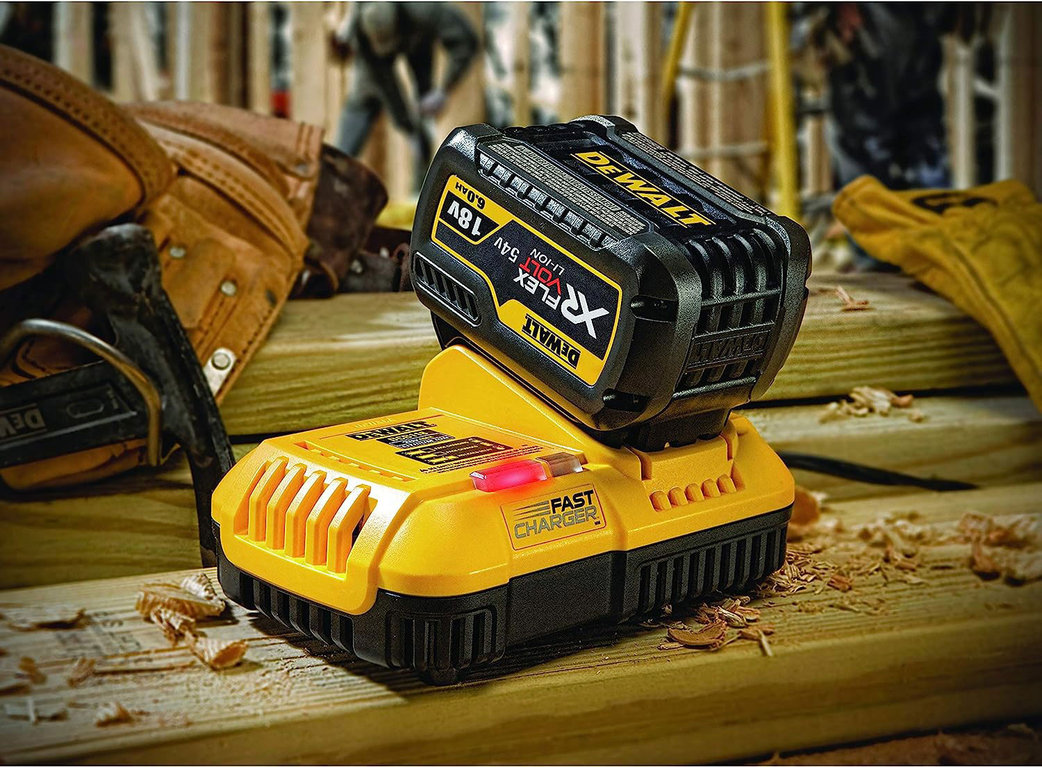 DEWALT DCB118-QW XR 18V FAST CHARGER 8A