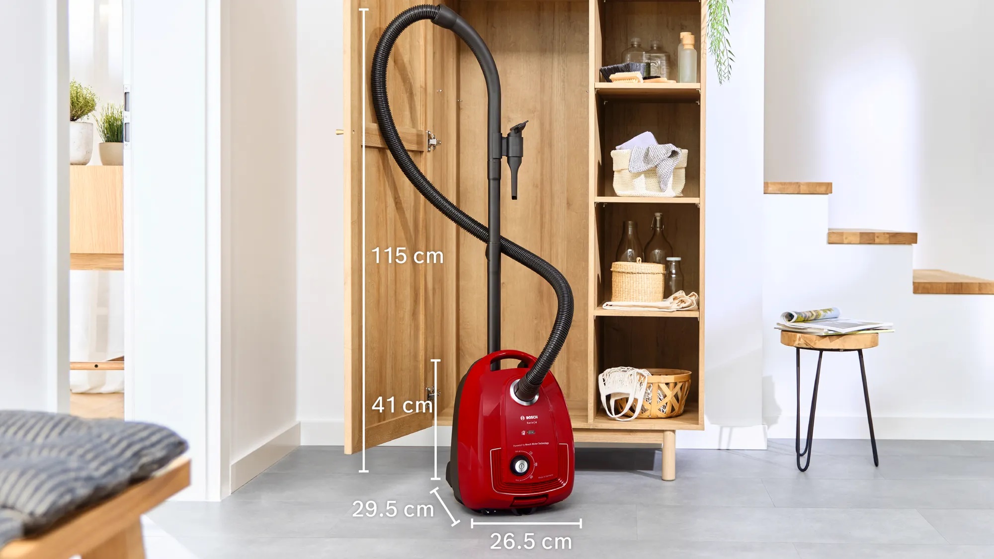 BOSCH BGB38RD2 VACUUM CLEANER WITH BAG 600W