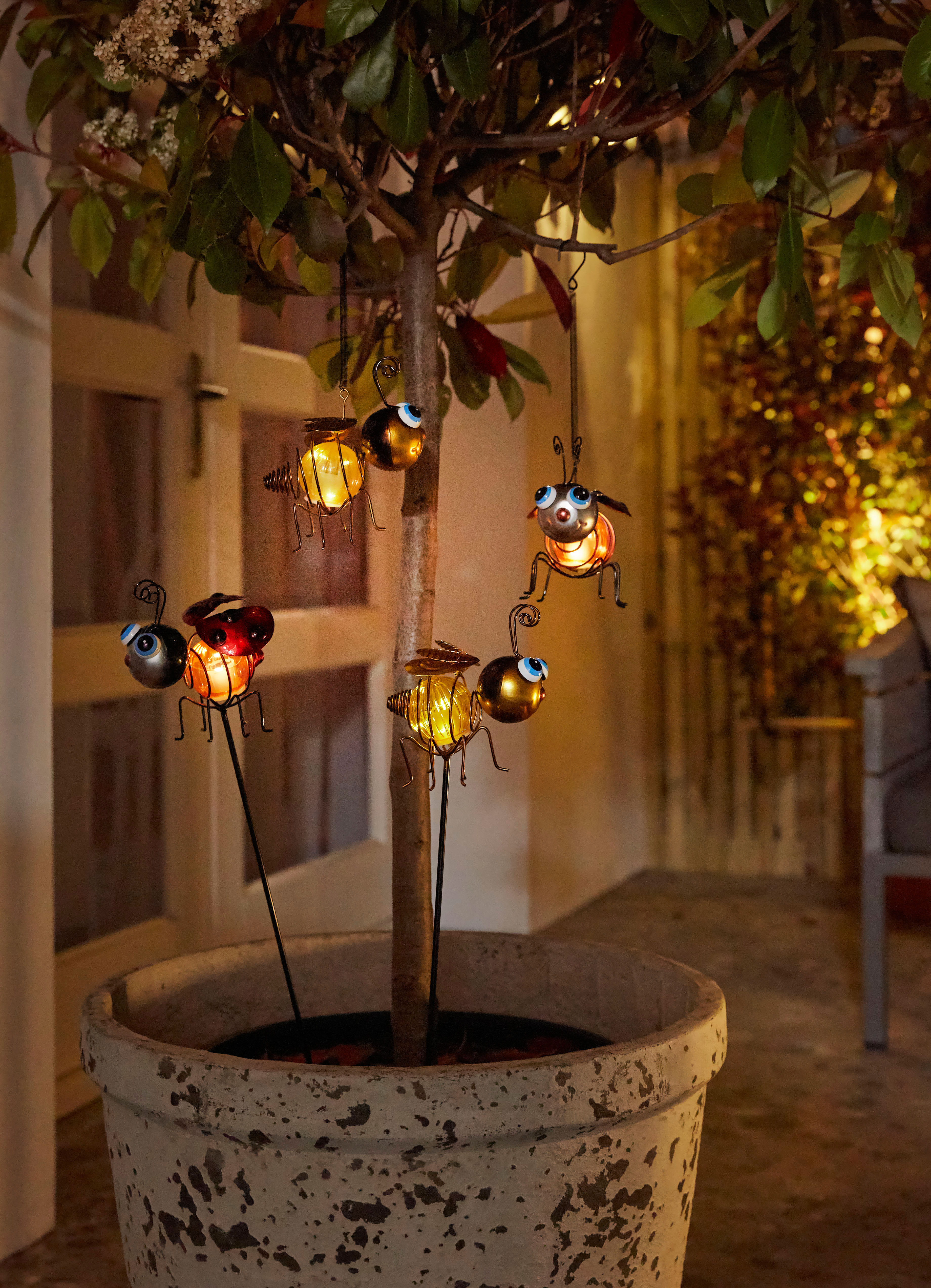 LUXFORM LIGHTING BEE/LADY BUG STICKLIGHT SOLAR