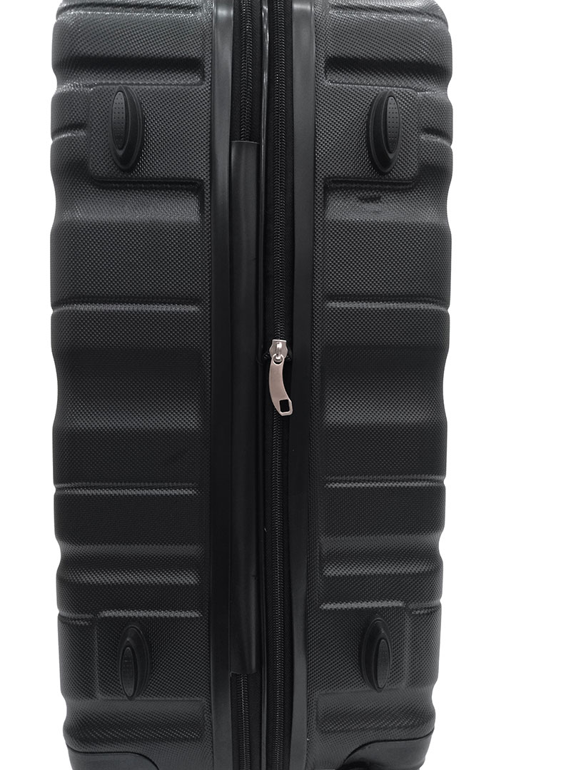 SHC LUGGAGE ABS EXTENDABLE 20IN. BLACK