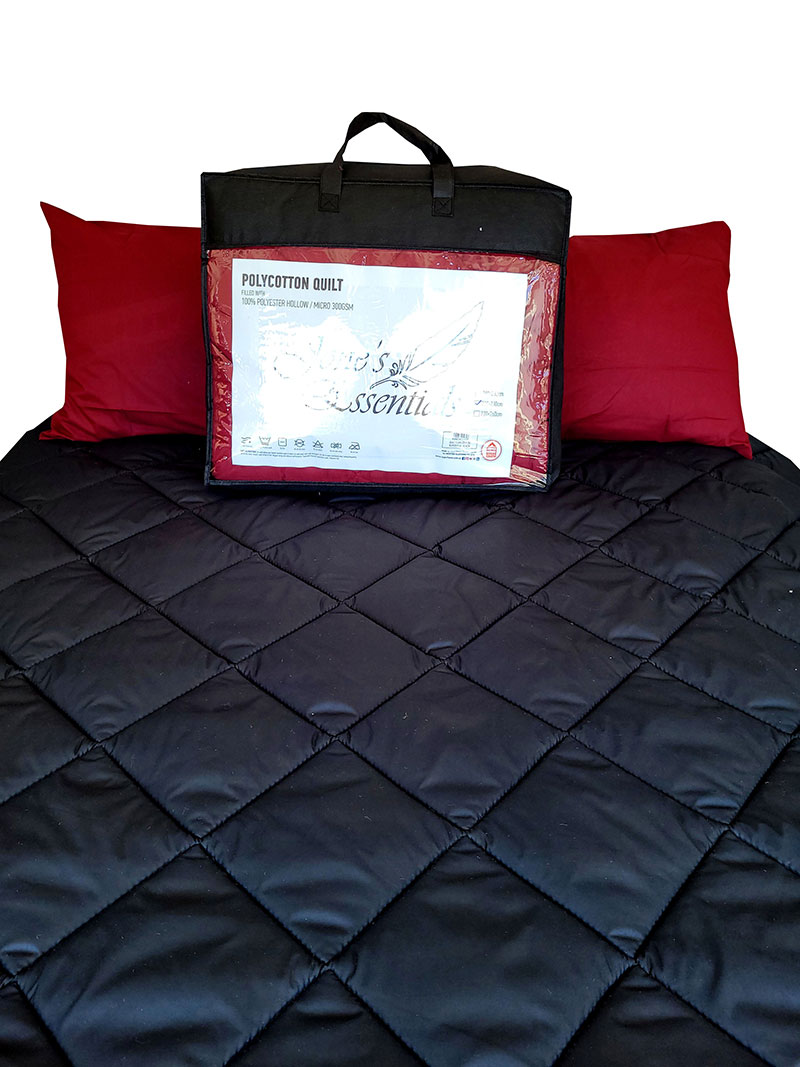 JONES ESSENTIALS QUILT COVER 260X230CM BORDEAUX/BLACK