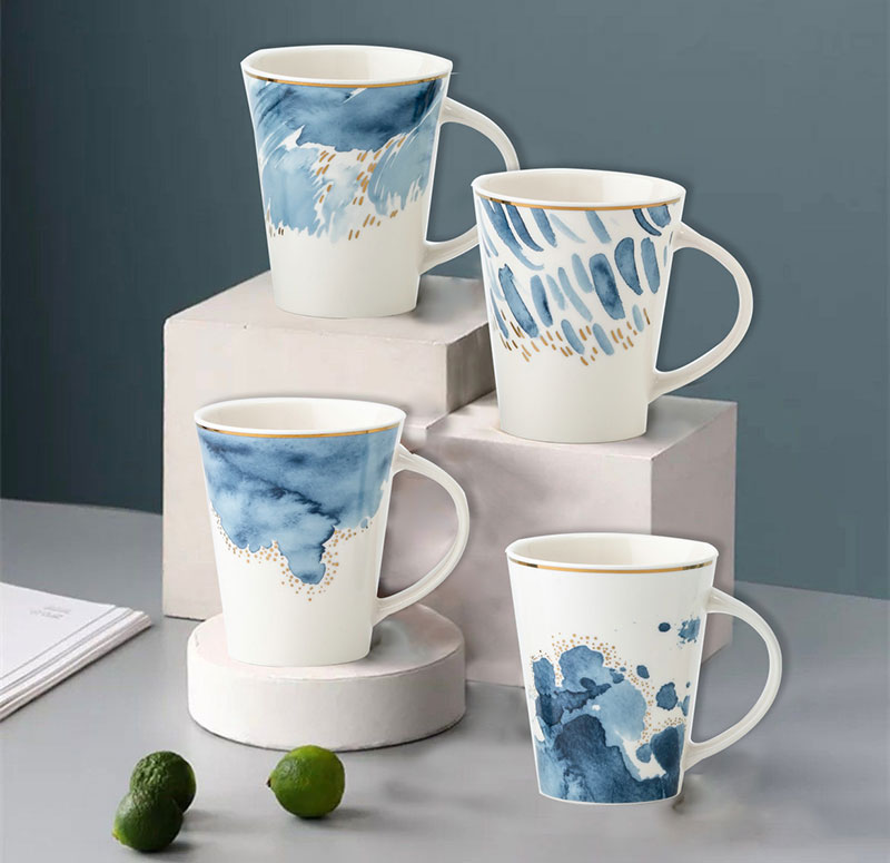 NEW BONE MUG BLUE&WHITE 350ML 