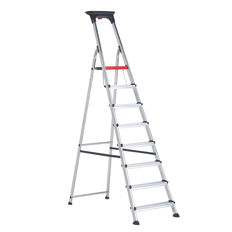 ALTREX STEP LADDER WITH 8 STEPS 